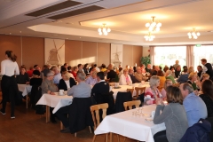 Weihnachtsverlosung2019Saal3